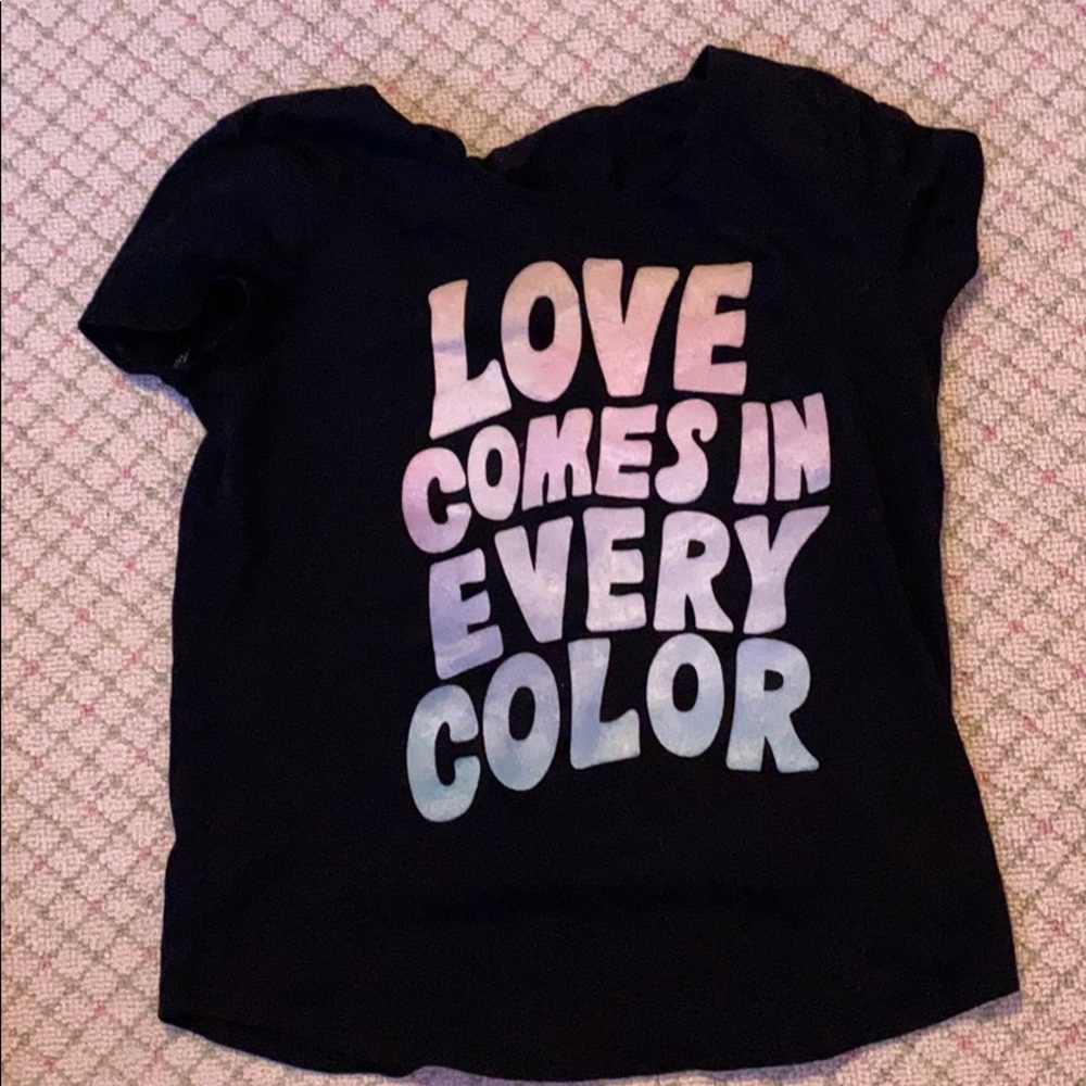 Graphic tee shirt